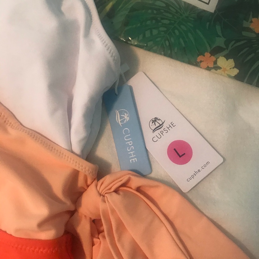 Cupshe Orange & White Bowknot One Piece - Picture 6 of 7